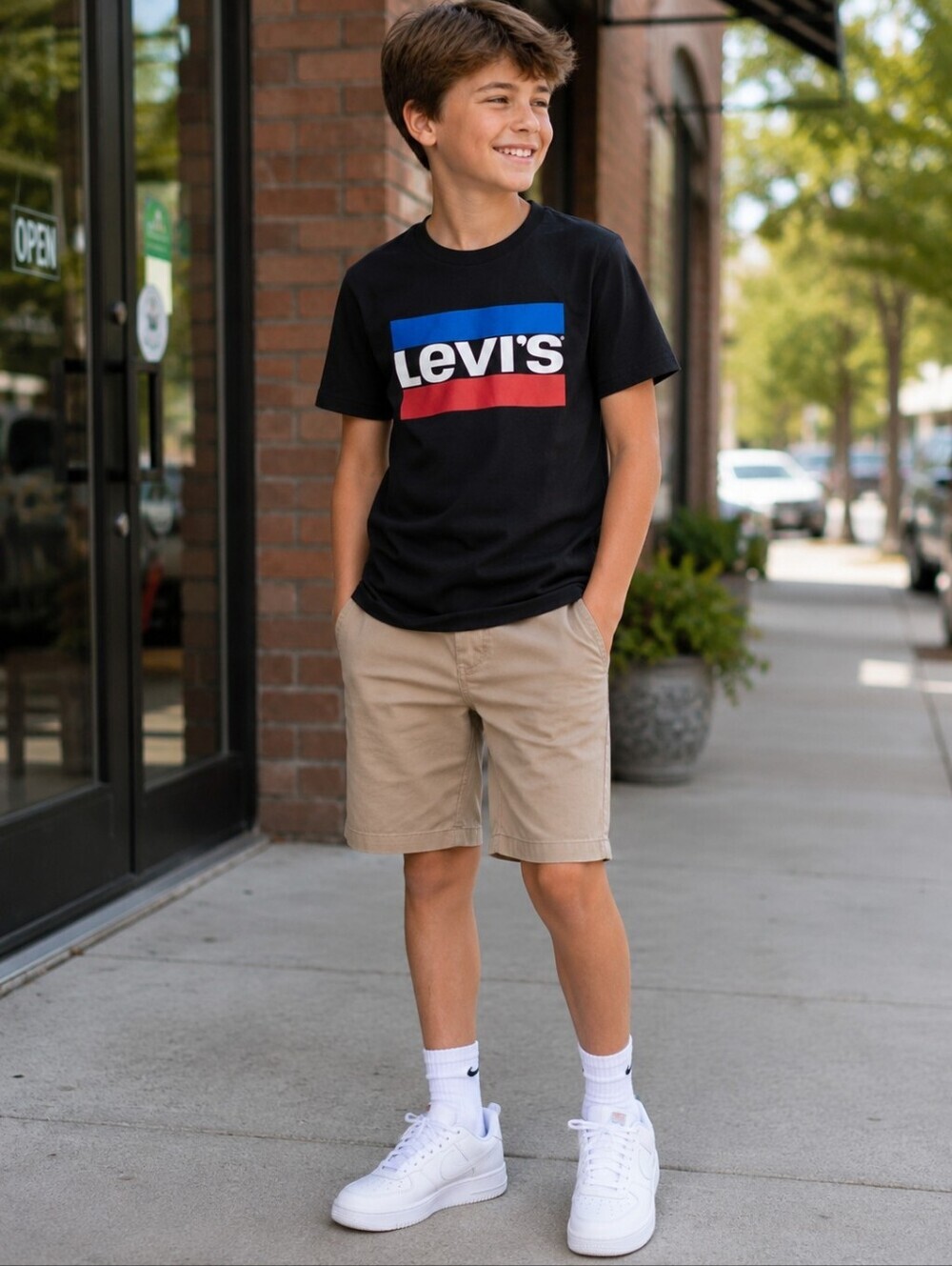 Levi's Big Boys Crew Neck Short Sleeve Graphic T-Shirt Medium 10-12